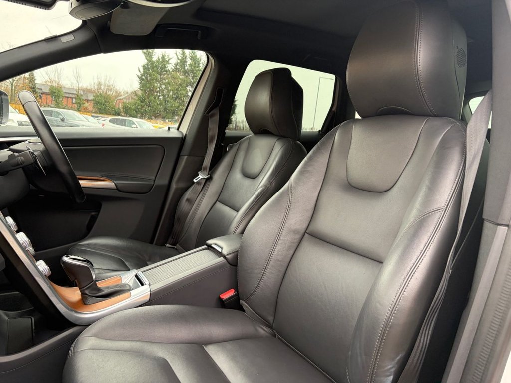 Used Volvo XC60 2017 for sale - 76758708: Photo 11