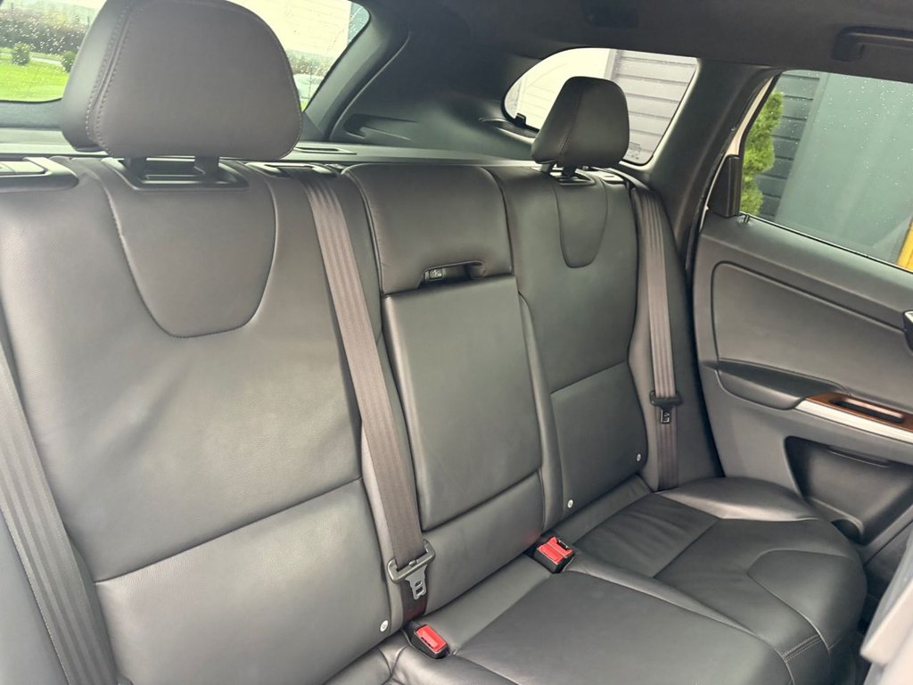 Used Volvo XC60 2017 for sale - 76758708: Photo 15