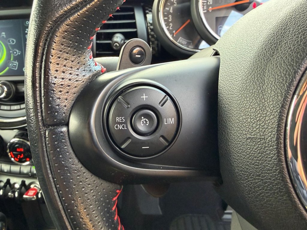 Used MINI Hatch 2016 for sale - 76396113: Photo 24