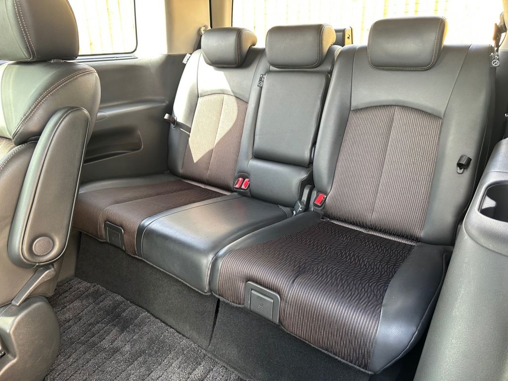 Used Nissan Elgrand 2018 for sale - 76118514: Photo 34