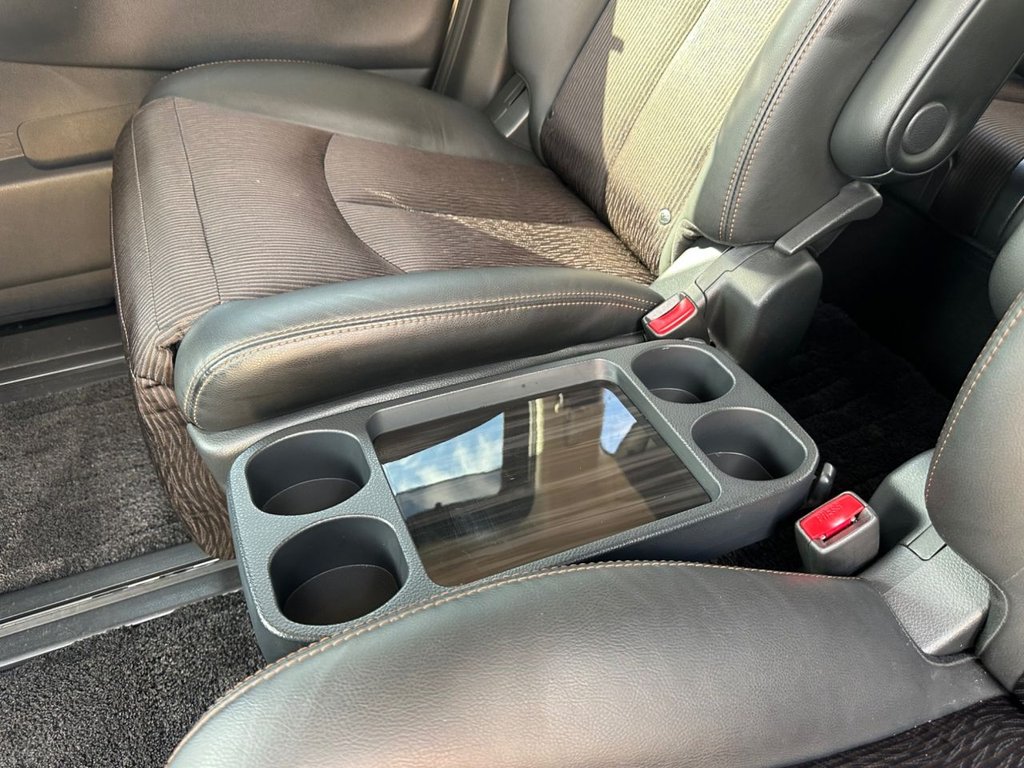 Used Nissan Elgrand 2018 for sale - 76118514: Photo 35