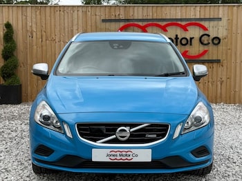 Used Volvo V60 2013 for sale - 79265384: Photo