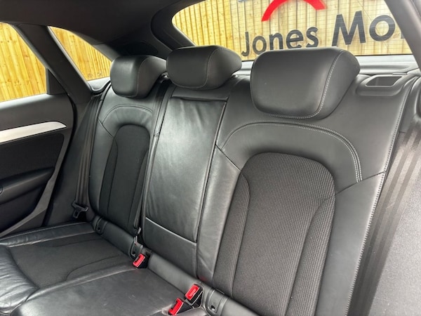 Used Audi Q3 2014 for sale - 76123654: Photo 17