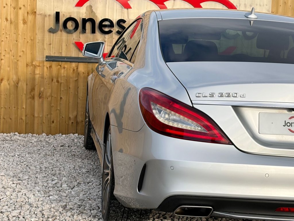 Used Mercedes-Benz CLS 2015 for sale - 76867394: Photo 9