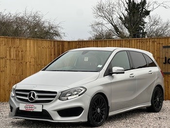 Used Mercedes-Benz B Class 2016 for sale - 76973172: Photo