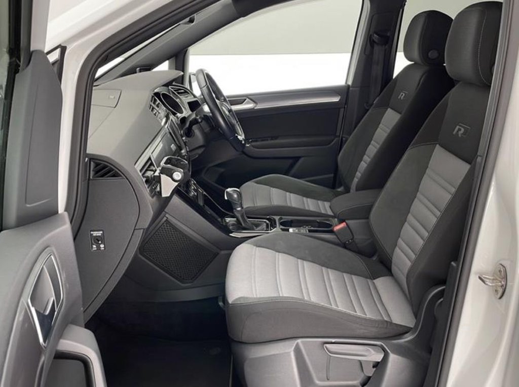 Used Volkswagen Touran 2016 for sale - 76123660: Photo 6