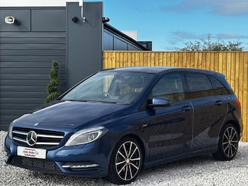 Used Mercedes-Benz B-Class 2012 for sale - 76118417: Photo 2