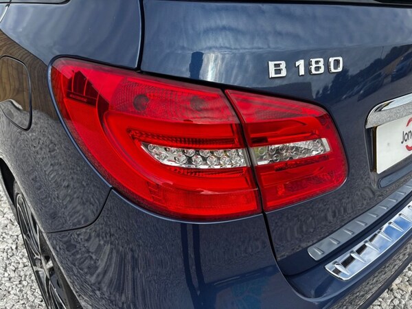 Used Mercedes-Benz B-Class 2012 for sale - 76118417: Photo 8