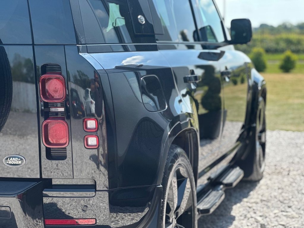 Used Land Rover Defender 2022 for sale - 76123661: Photo 12