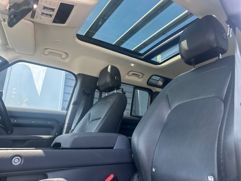 Used Land Rover Defender 2022 for sale - 76123661: Photo 16