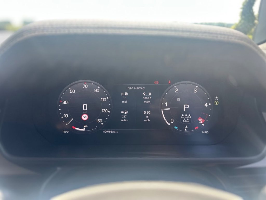 Used Land Rover Defender 2022 for sale - 76123661: Photo 25