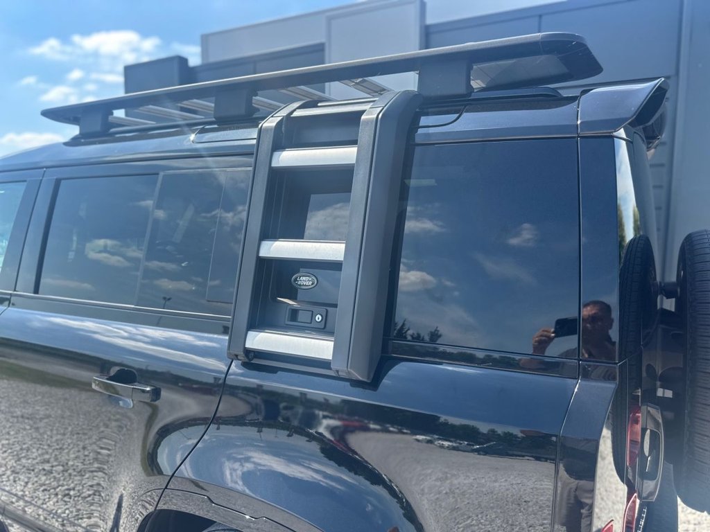 Used Land Rover Defender 2022 for sale - 76123661: Photo 33