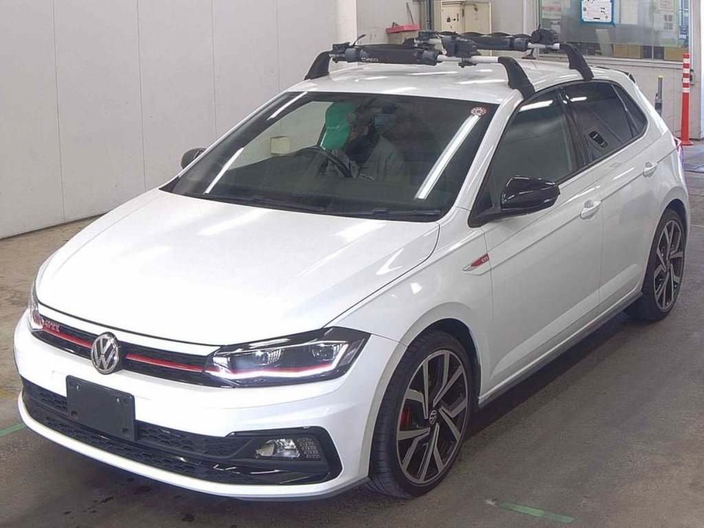 Used Volkswagen Polo 2018 for sale - 76123667: Photo 2