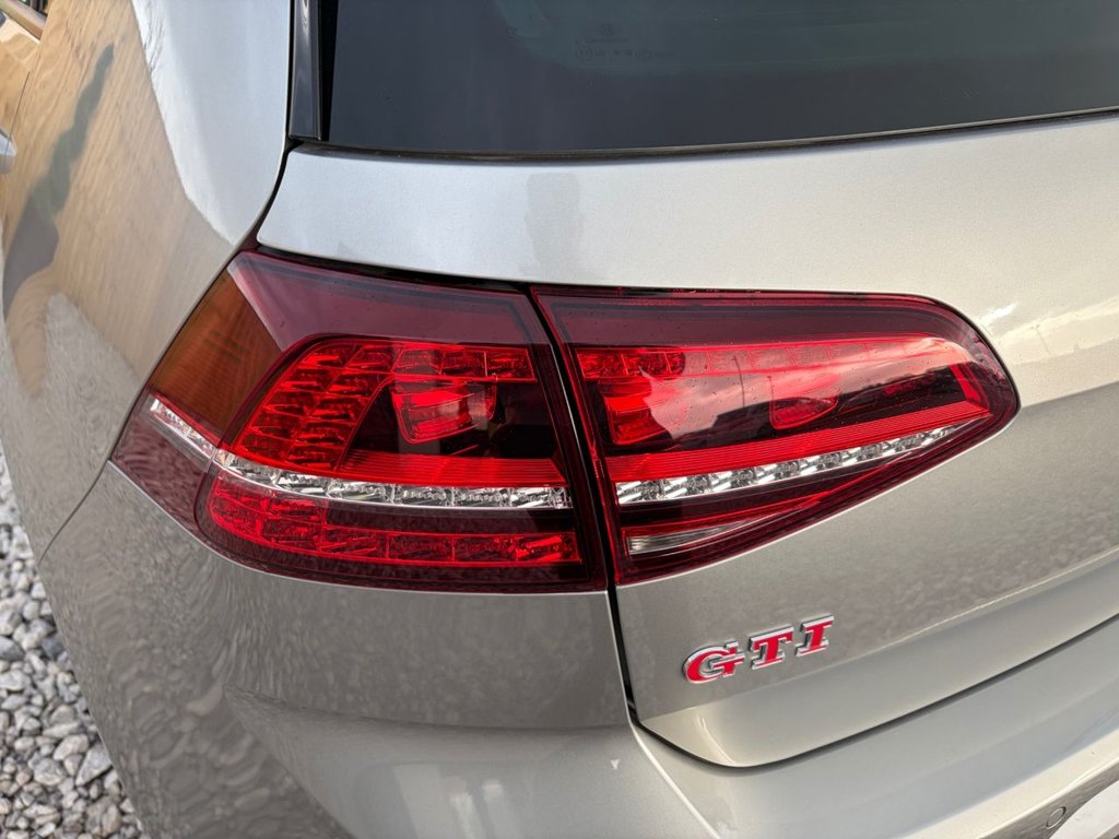 Used Volkswagen Golf 2014 for sale - 76123639: Photo 10