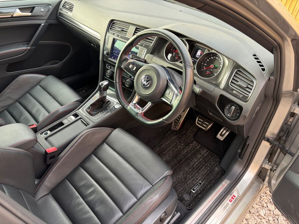 Used Volkswagen Golf 2014 for sale - 76123639: Photo 12