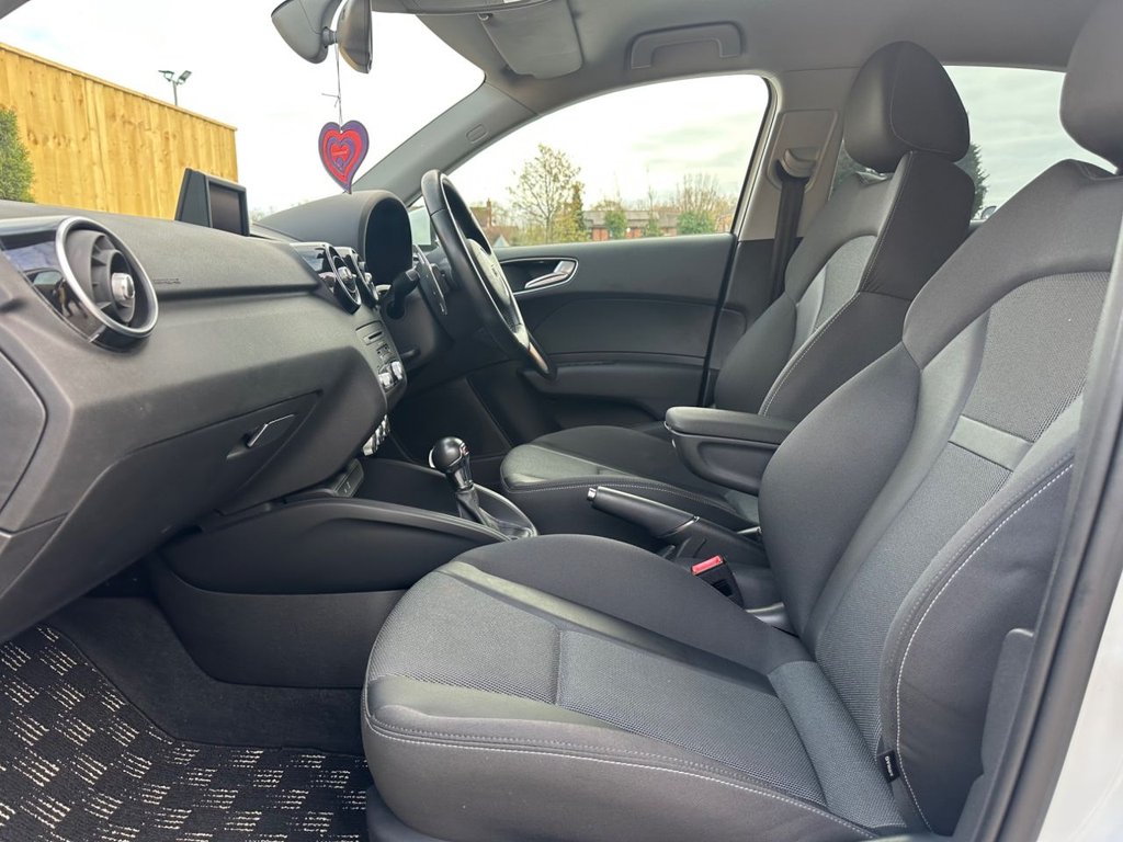 Used Audi A1 2014 for sale - 76546648: Photo 25