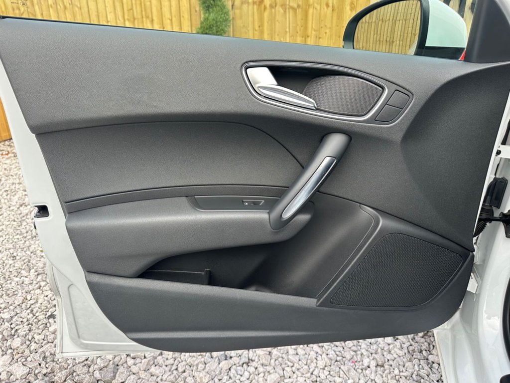 Used Audi A1 2014 for sale - 76546648: Photo 27