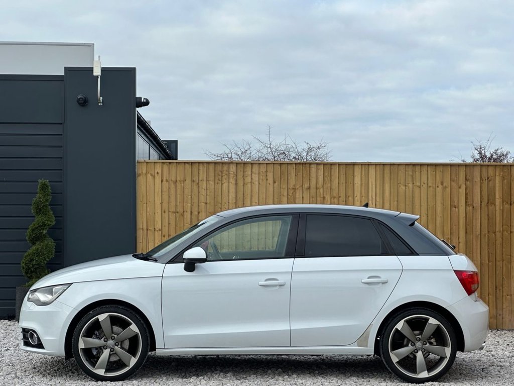 Used Audi A1 2014 for sale - 76546648: Photo 5