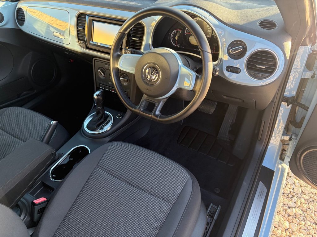 Used Volkswagen Beetle 2013 for sale - 76724220: Photo 11