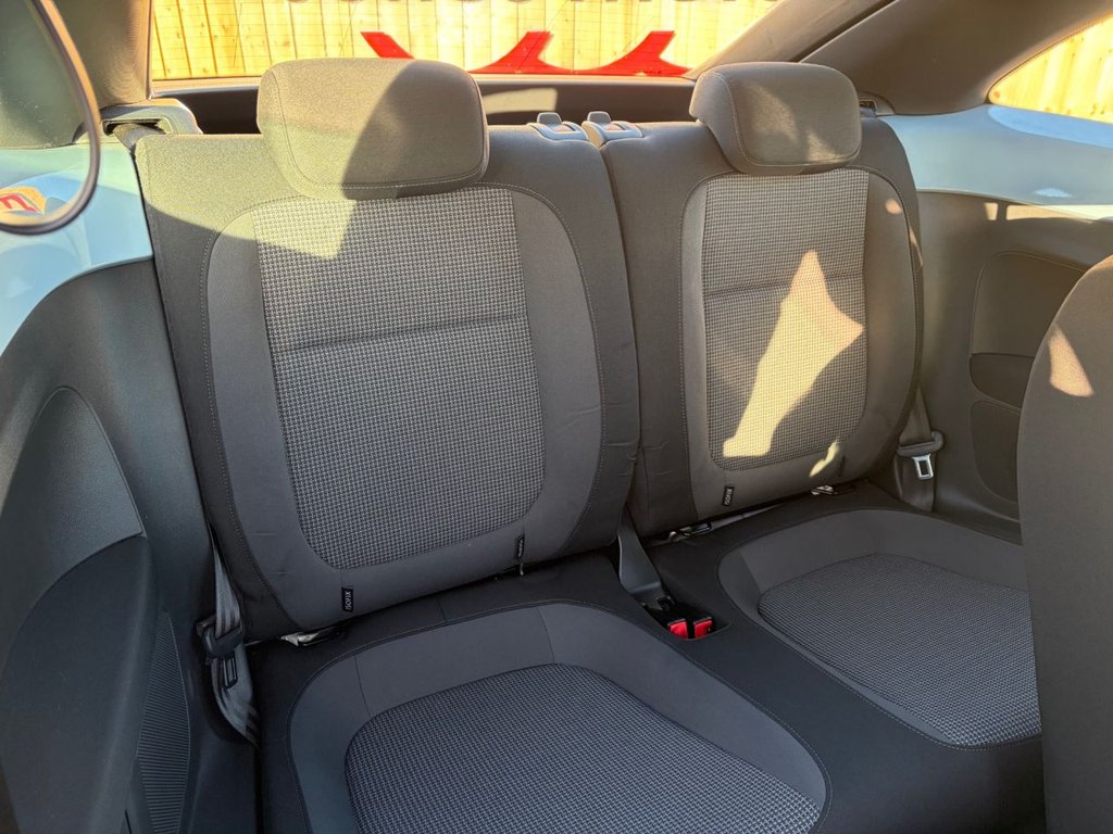 Used Volkswagen Beetle 2013 for sale - 76724220: Photo 17