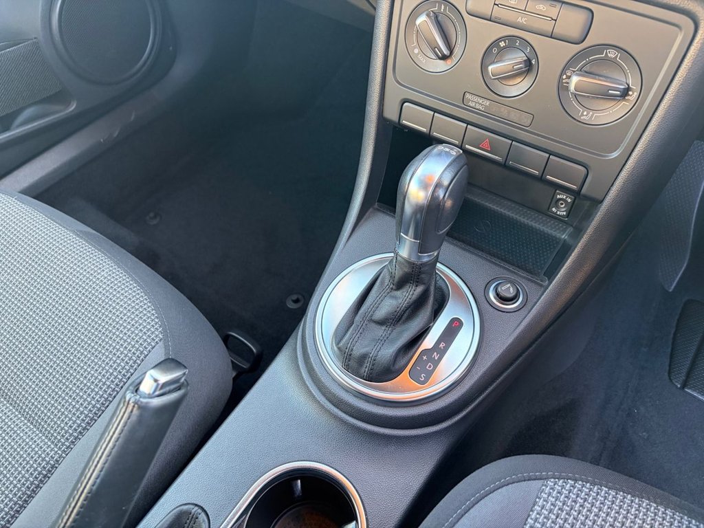 Used Volkswagen Beetle 2013 for sale - 76724220: Photo 19