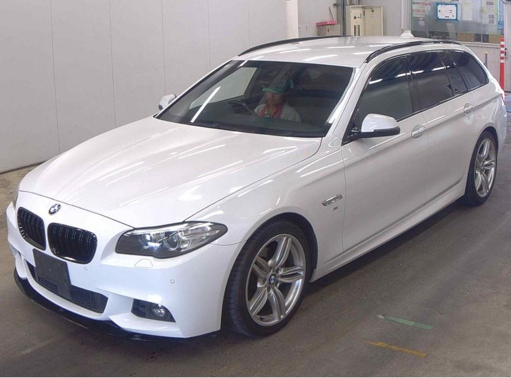 Used BMW 5 Series 2014 for sale - 76841077: Photo 2