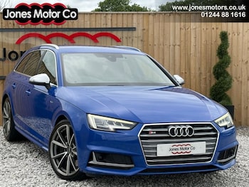 Used Audi S4 Avant 2017 for sale - 79050682: Photo