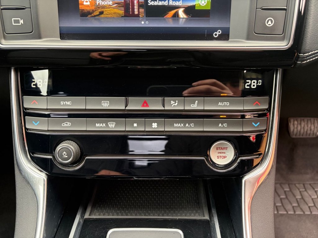 Used Jaguar XE 2016 for sale - 77919985: Photo 26