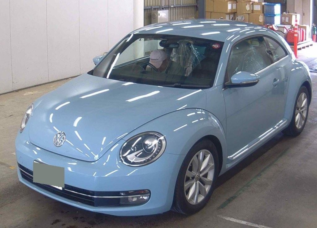 Used Volkswagen Beetle 2012 for sale - 76118770: Photo 2