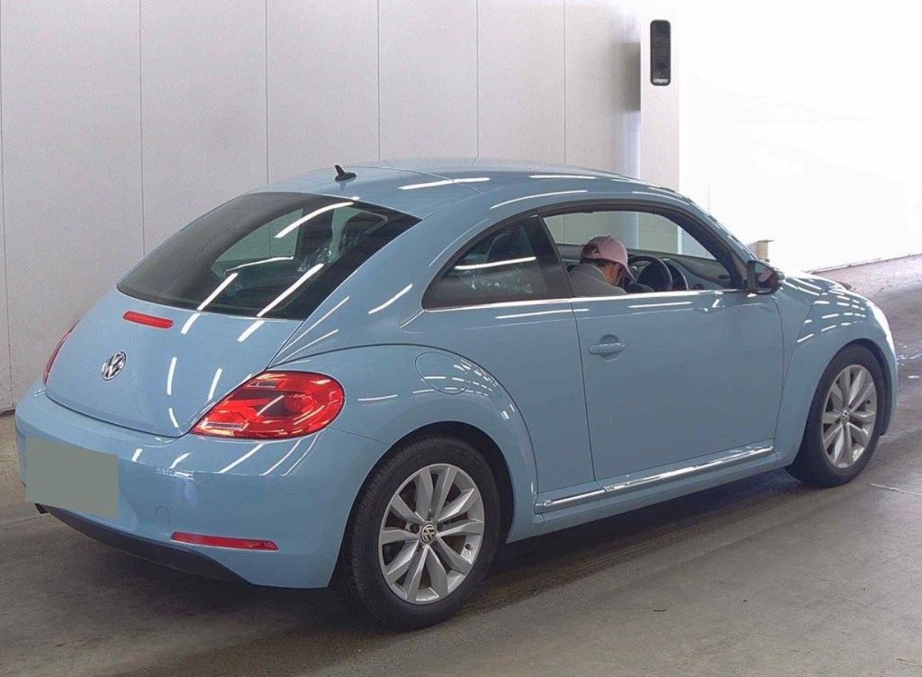 Used Volkswagen Beetle 2012 for sale - 76118770: Photo 4