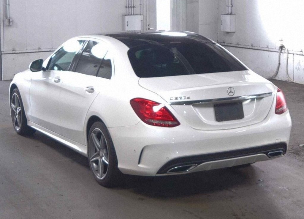 Used Mercedes-Benz C Class 2016 for sale - 76841104: Photo 3