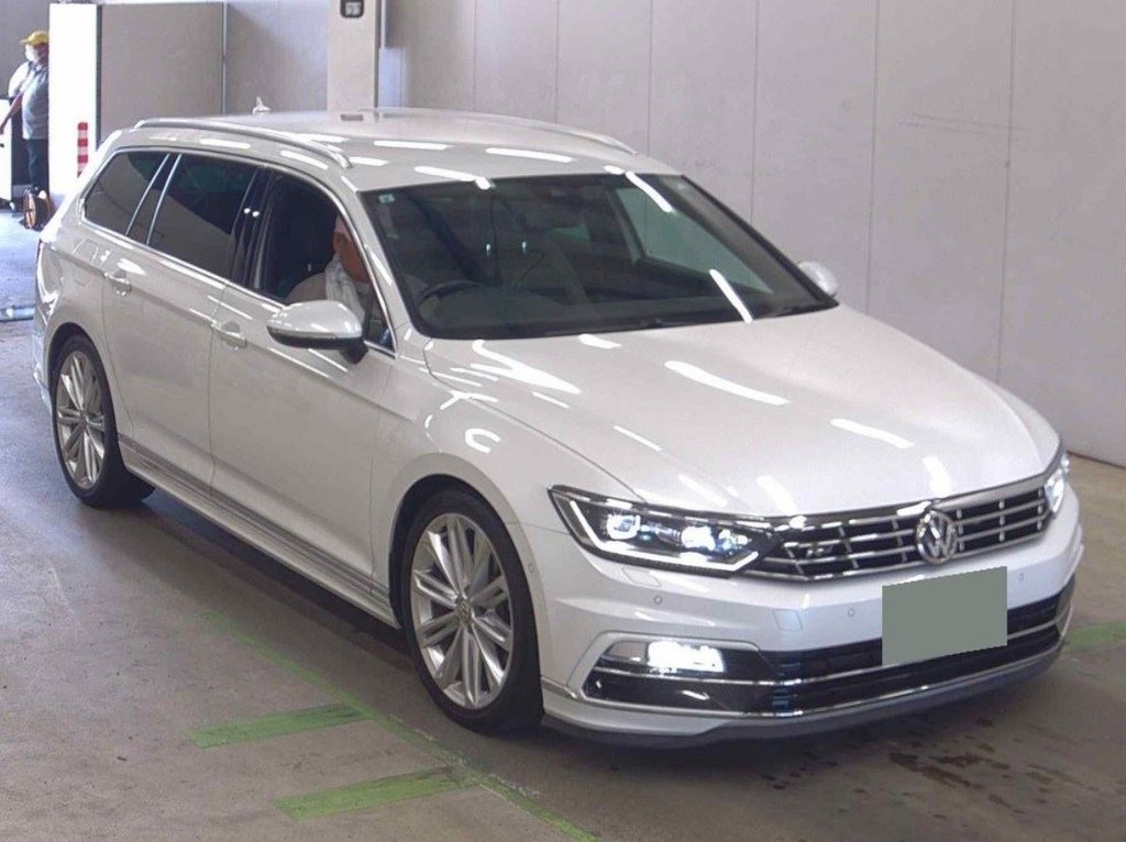 Used Volkswagen Passat 2017 for sale - 76840930: Photo 1