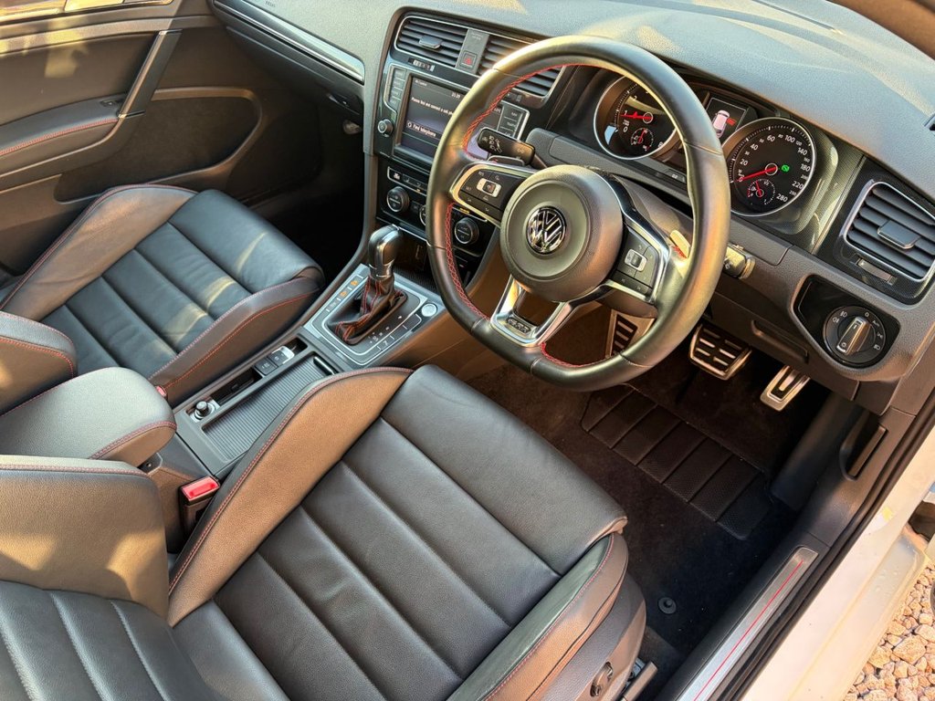 Used Volkswagen Golf 2014 for sale - 76724272: Photo 10