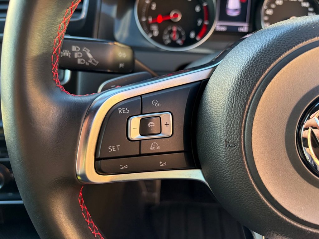 Used Volkswagen Golf 2014 for sale - 76724272: Photo 19