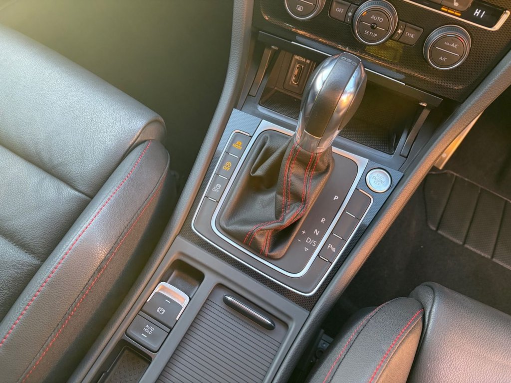 Used Volkswagen Golf 2014 for sale - 76724272: Photo 21