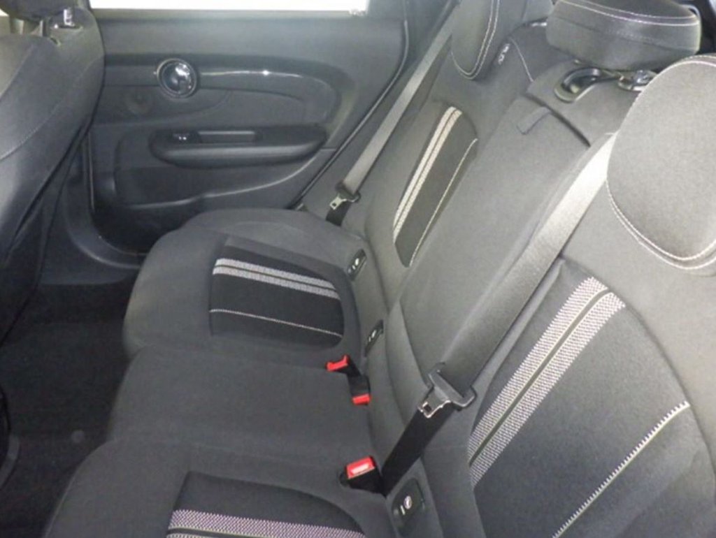 Used BMW 1 Series 2016 for sale - 76840971: Photo 6