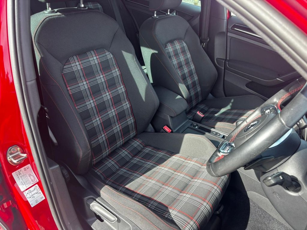 Used Volkswagen Golf 2016 for sale - 76118741: Photo 13