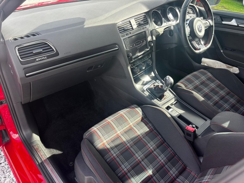 Used Volkswagen Golf 2016 for sale - 76118741: Photo 17