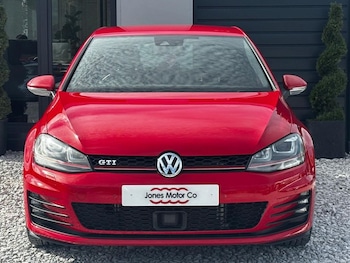 Used Volkswagen Golf 2016 for sale - 76118741: Photo 2