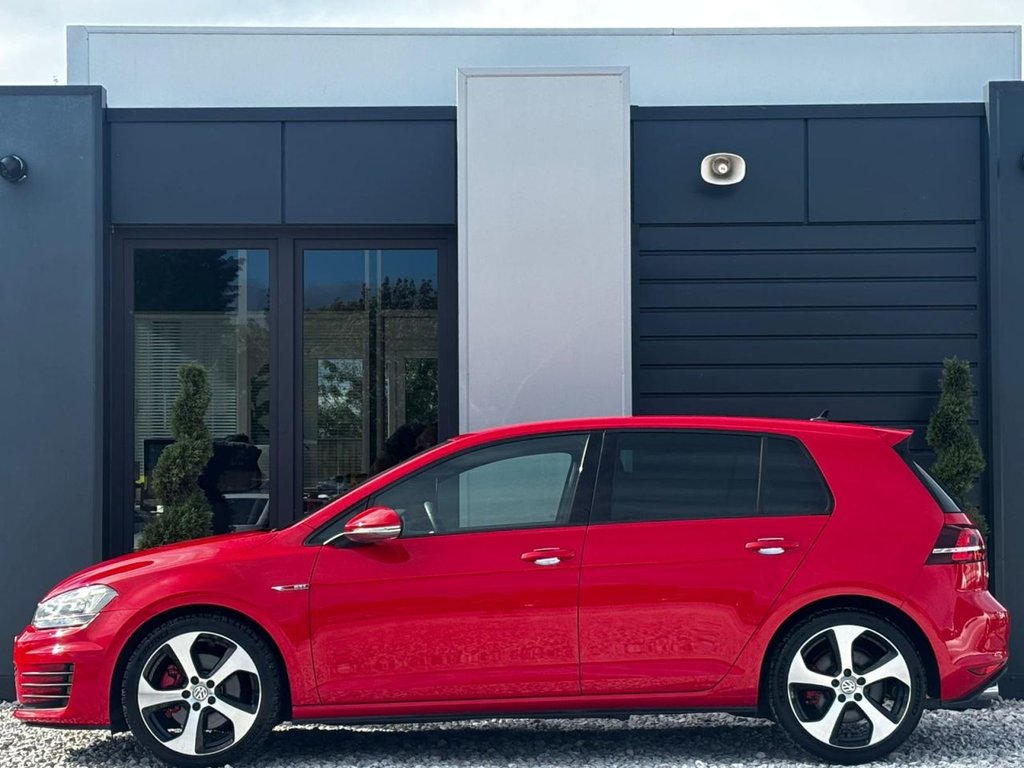 Used Volkswagen Golf 2016 for sale - 76118741: Photo 4