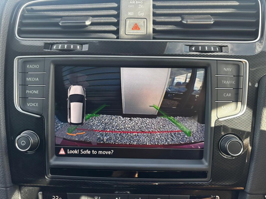 Used Volkswagen Golf 2016 for sale - 76118741: Photo 9