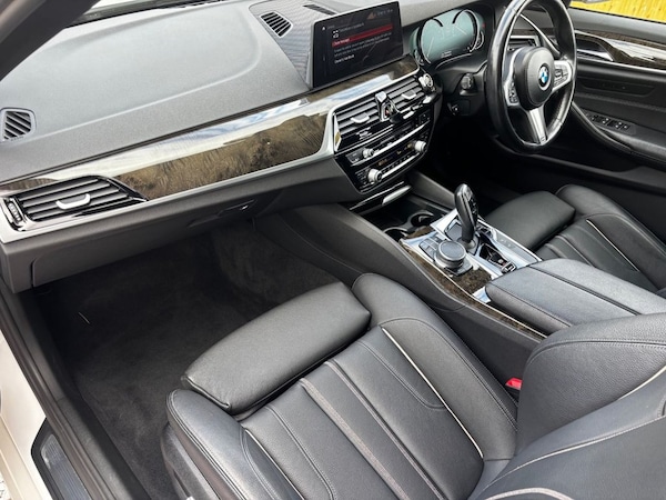 Used BMW 5 Series 2017 for sale - 76118516: Photo 15