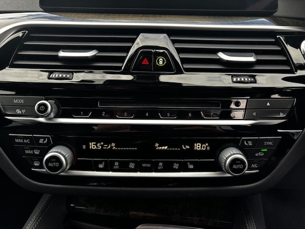 Used BMW 5 Series 2017 for sale - 76118516: Photo 22