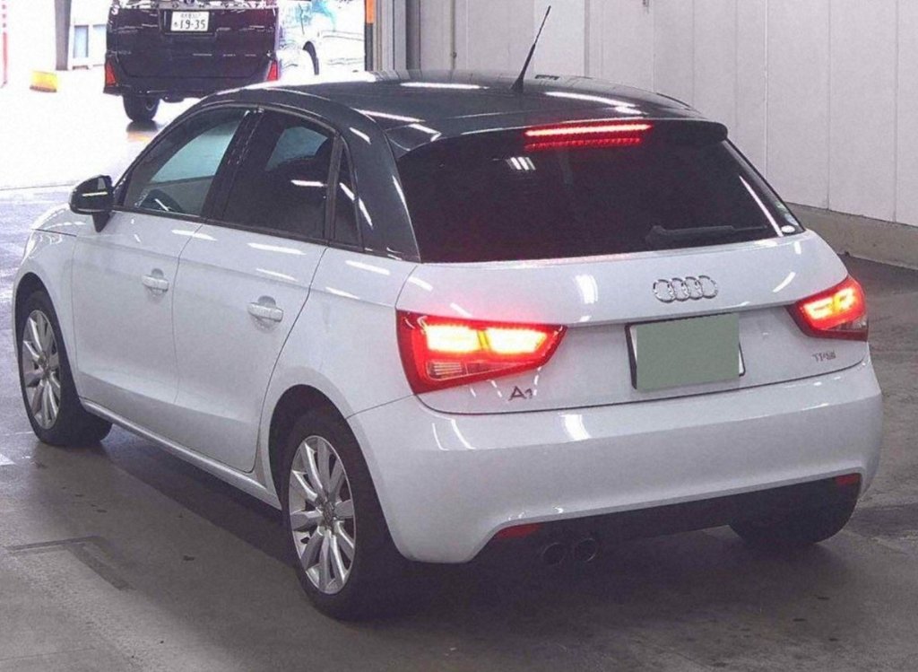 Used Audi A1 2014 for sale - 76724369: Photo 3