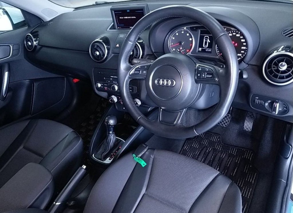 Used Audi A1 2014 for sale - 76724369: Photo 5