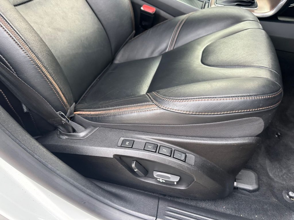 Used Volvo V40 Cross Country 2016 for sale - 76118488: Photo 7