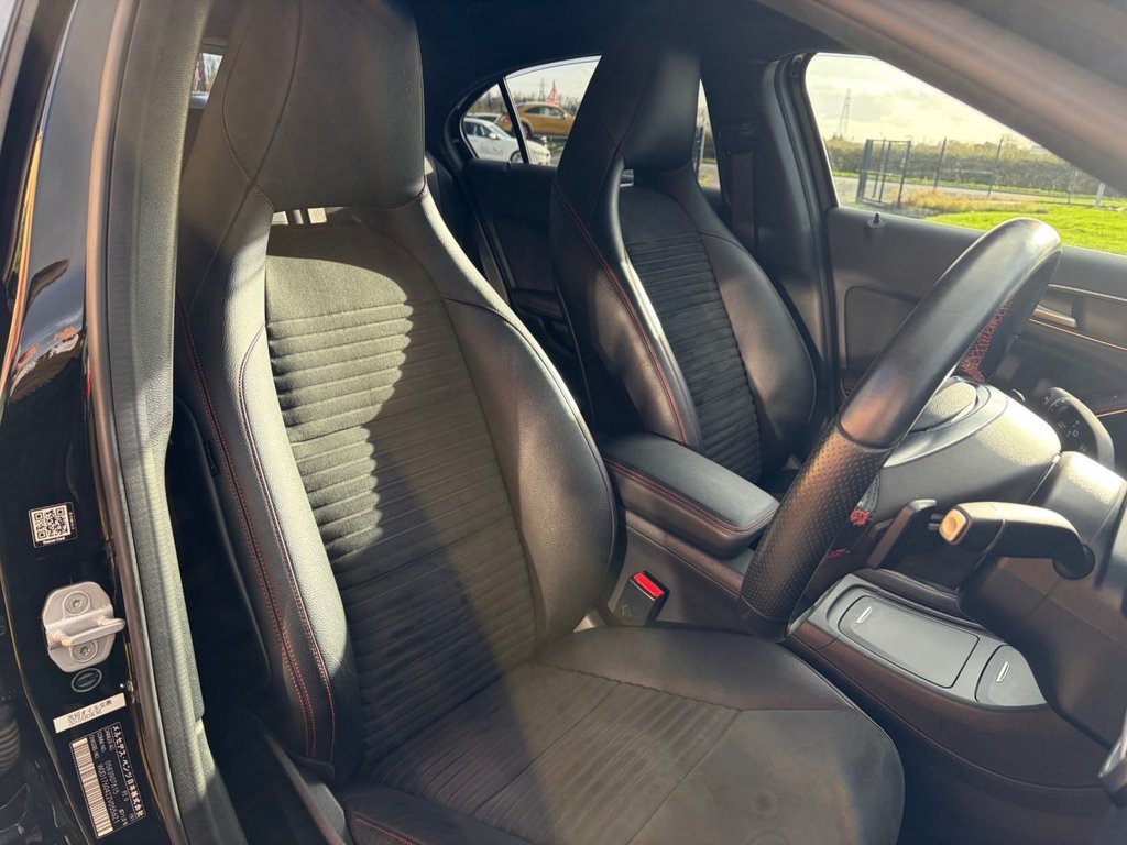 Used Mercedes-Benz A-Class 2015 for sale - 76582649: Photo 10