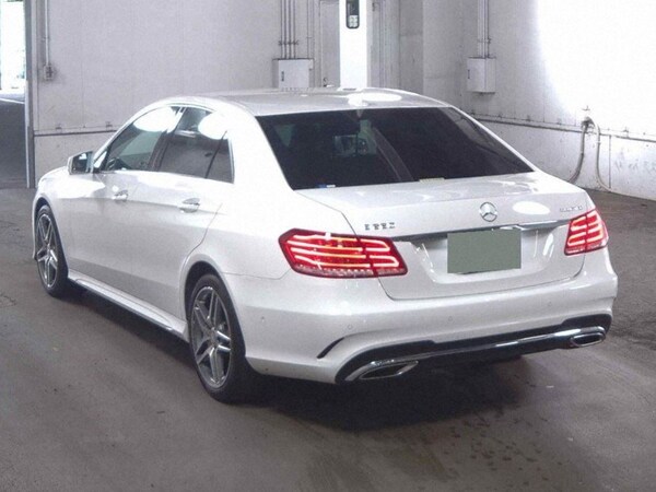 Used Mercedes-Benz E Class 2016 for sale - 76123648: Photo 3