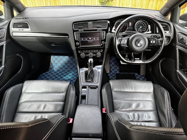 Used Volkswagen Golf 2016 for sale - 76123657: Photo 9