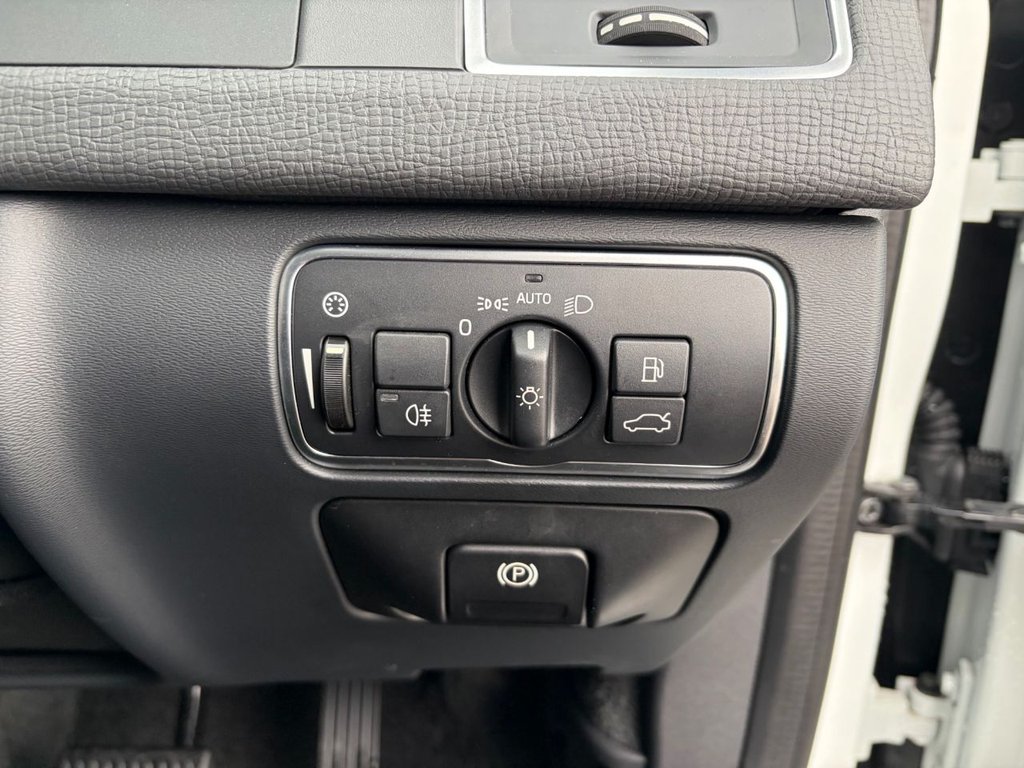 Used Volvo XC60 2016 for sale - 76840989: Photo 20